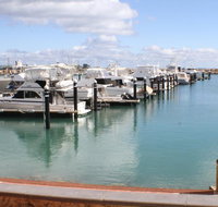 Geraldton Holiday Unit - Hervey Bay Accommodation