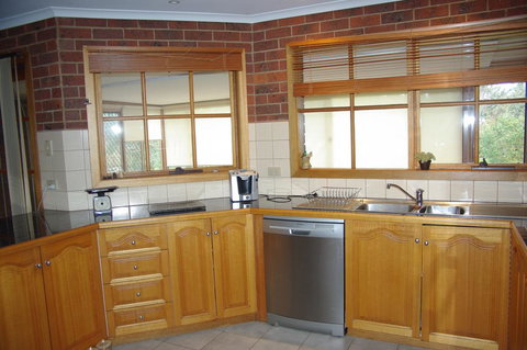 Getawaytoaljon - Hervey Bay Accommodation 0