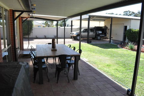 Glencoe Getaway - Hervey Bay Accommodation 2