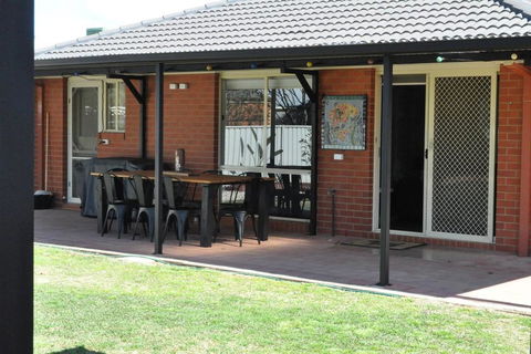 Glencoe Getaway - Hervey Bay Accommodation 3