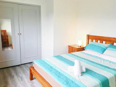Gold Coast Holiday House - Tourism Hervey Bay 3