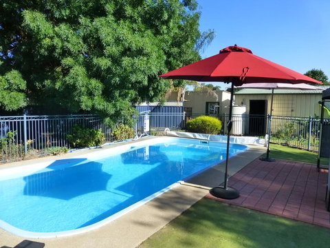 Golfers Retreat Motel - Hervey Bay Accommodation 1