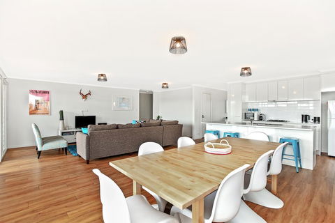 Goolwa Dune Views - Tourism Hervey Bay 1