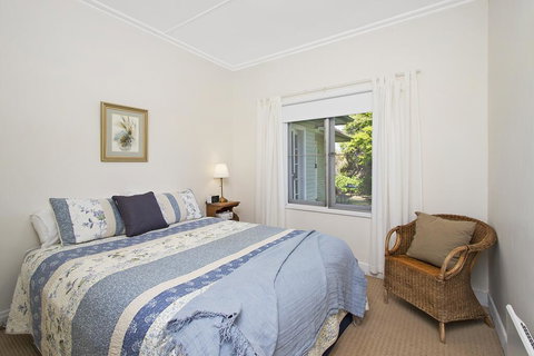 GOWAN ROSS COTTAGE - Hervey Bay Accommodation 3