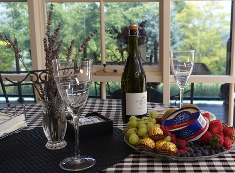 Gracehill Accommodation - Hervey Bay Accommodation 3