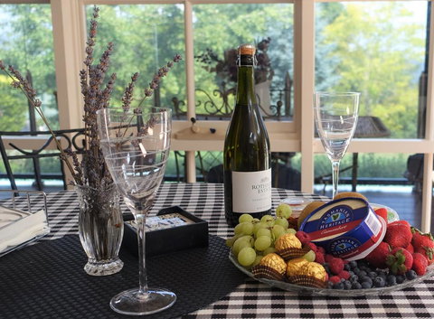 Gracehill Accommodation - Hervey Bay Accommodation 2