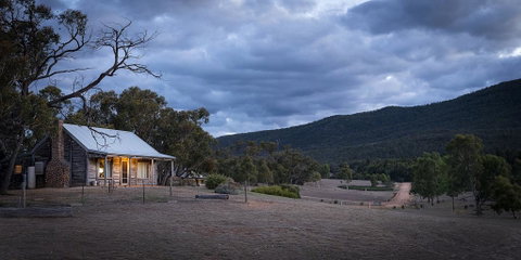 Grampians Pioneer Cottages - Hervey Bay Accommodation 1