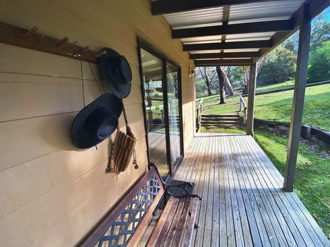 Grampians Retreat - Tourism Hervey Bay 0