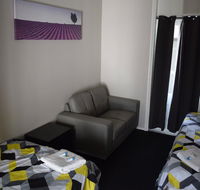 Grand Hotel Mount Morgan - Hervey Bay Accommodation
