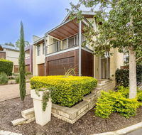 Grand Mercure the Vintage Accor Vacation Club Apartments - Hervey Bay Accommodation