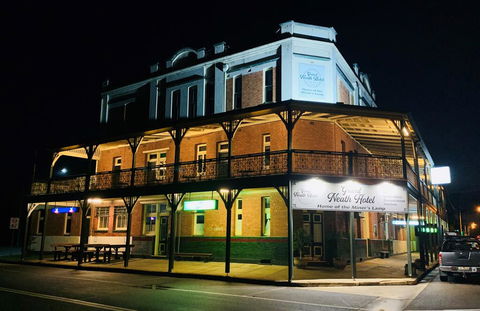 Grand Neath Hotel - Hervey Bay Accommodation 1