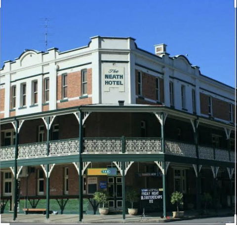 Grand Neath Hotel - Hervey Bay Accommodation 0