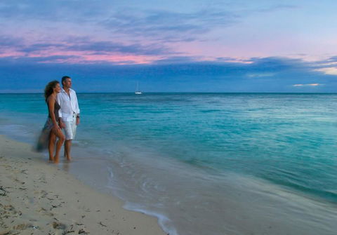 Green Island Resort - Hervey Bay Accommodation 1
