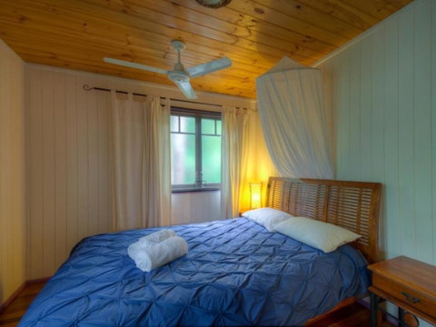 Greenhouse - Rainbow Shores, Privacy And Relaxation Equals Paradise - Hervey Bay Accommodation 3