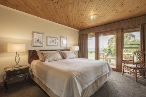 Grindelwald Lodge And Gardens - Hervey Bay Accommodation 1