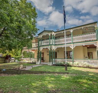 Grove Manor - Hervey Bay Accommodation