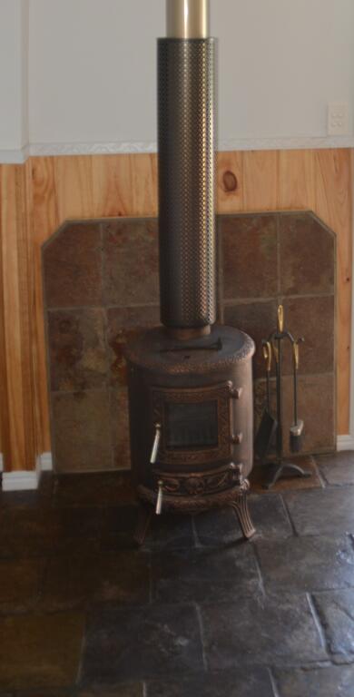 Gumnut Cottage - Hervey Bay Accommodation 3