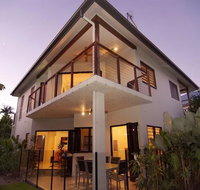Hai Villa Port Douglas - Hervey Bay Accommodation