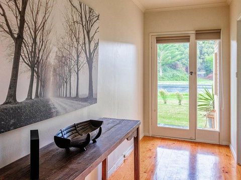 HAKUNA MATATA (No Worries) - Tourism Hervey Bay 0