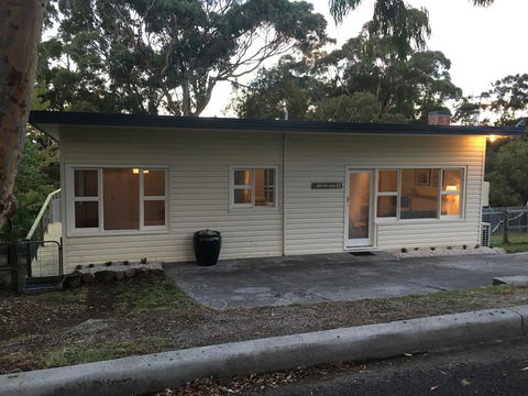 Halcyon Days - Hervey Bay Accommodation 0