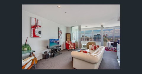 Hamilton Avenue Luxury Apartments - Hervey Bay Accommodation 1