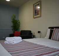 Hamilton Lakeside Motel - Hervey Bay Accommodation