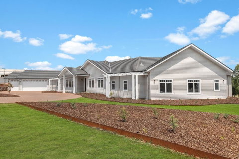 Hamptons On Figtree - Hervey Bay Accommodation 3