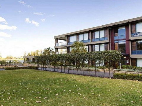 Harbourside Views - Kiama - Hervey Bay Accommodation 0