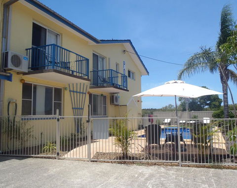 Harrington Village Motel - Hervey Bay Accommodation 0
