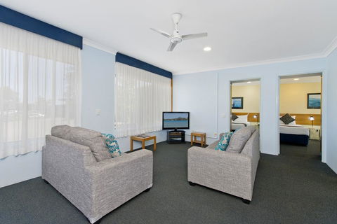 Haven Waters Motel & Apartments - Tourism Hervey Bay 2