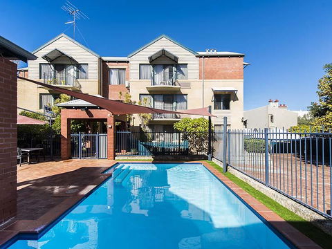 Hay St - Subi - Hervey Bay Accommodation 0