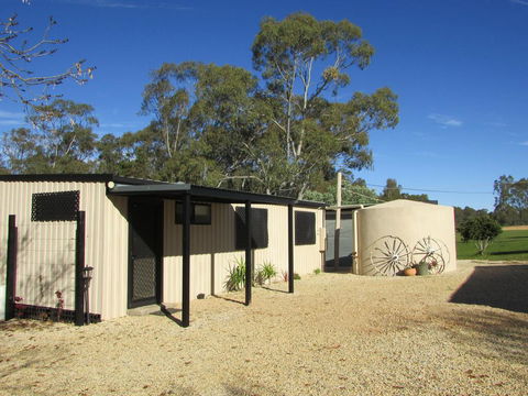 HEATHCOTE SHIRAZ COUNTRY STAYS - Hervey Bay Accommodation 0