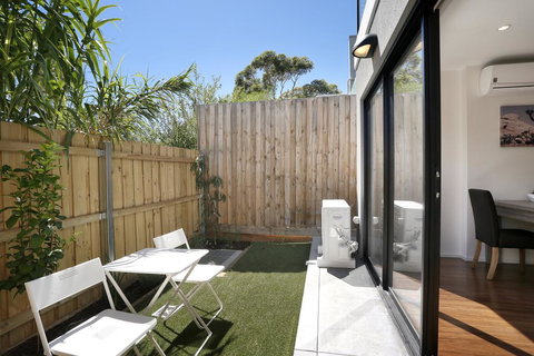 Heidelberg Short-stay Apartments - Hervey Bay Accommodation 2