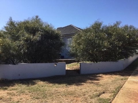 Hendersons Houses - Hervey Bay Accommodation 0