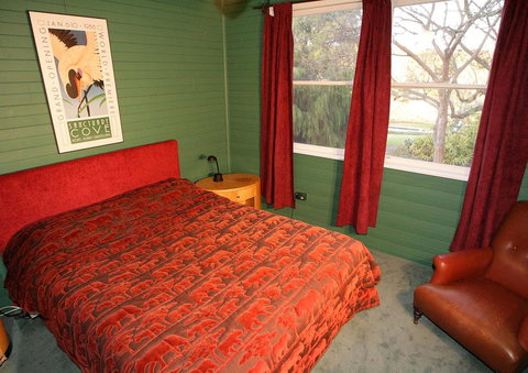 Hermitage Cottage - Hervey Bay Accommodation 2