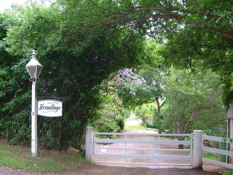 Hermitage Cottage - Hervey Bay Accommodation 0