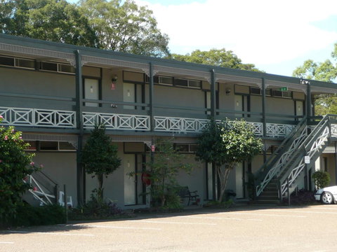 Hermitage Motel - Hervey Bay Accommodation 2