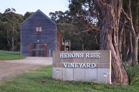 Herons Rise Vineyard Accommodation - Hervey Bay Accommodation 0
