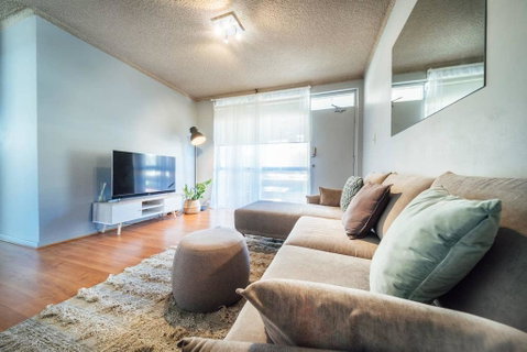 Hideaway @ Adelphi-Waterfront Apartment - Wifi - Nespresso - Hervey Bay Accommodation 3