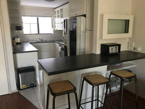 Hillarys Family Holiday Home - Hervey Bay Accommodation 0
