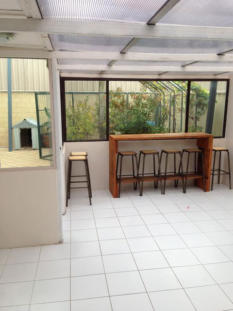 Hillarys Family Holiday Home - Hervey Bay Accommodation 1