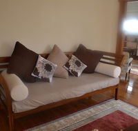 Hillside Cottage - Hervey Bay Accommodation
