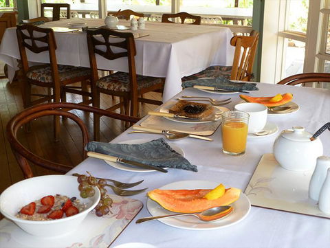 Hillside Country Retreat - Hervey Bay Accommodation 1