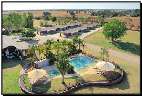 Hilltop Resort - Hervey Bay Accommodation 0