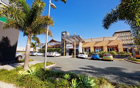 Hinterland Hotel Nerang - Tourism Hervey Bay 0