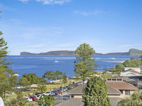 Hinterland Luxury - 1 Bedroom Hinterland View Apt - Hervey Bay Accommodation 2