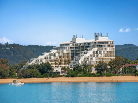 Hinterland Luxury - 1 Bedroom Hinterland View Apt - Hervey Bay Accommodation 1