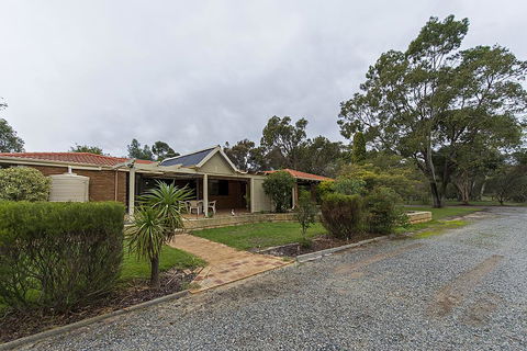 Holiday House On One Six Six - Hervey Bay Accommodation 1