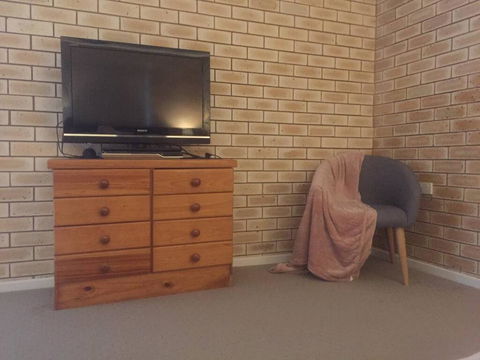 Holiday On Hillcrest - Hervey Bay Accommodation 3