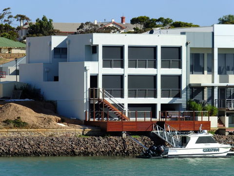 Holiday Vista Wallaroo - Hervey Bay Accommodation 1